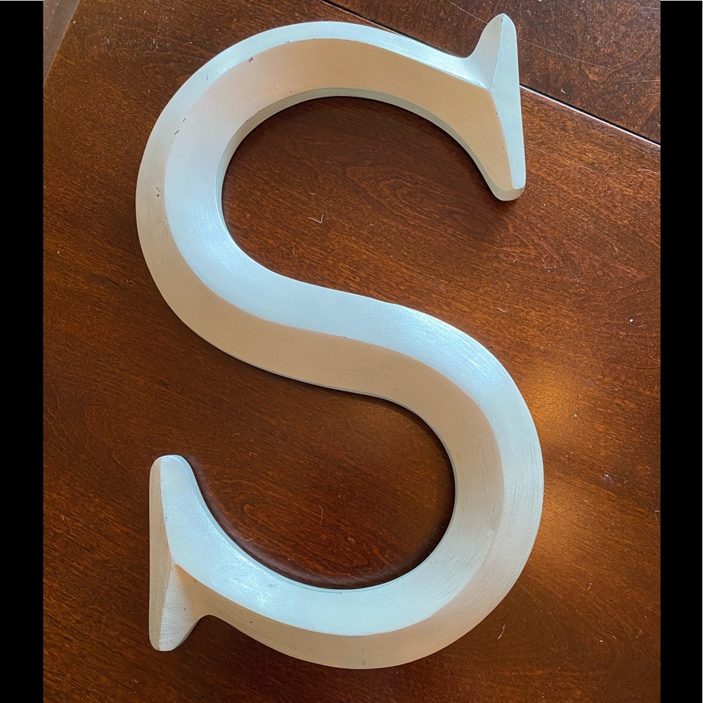 Wood letter S